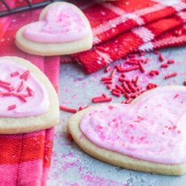 Easy frosted valentine cookies on a cooling rack.