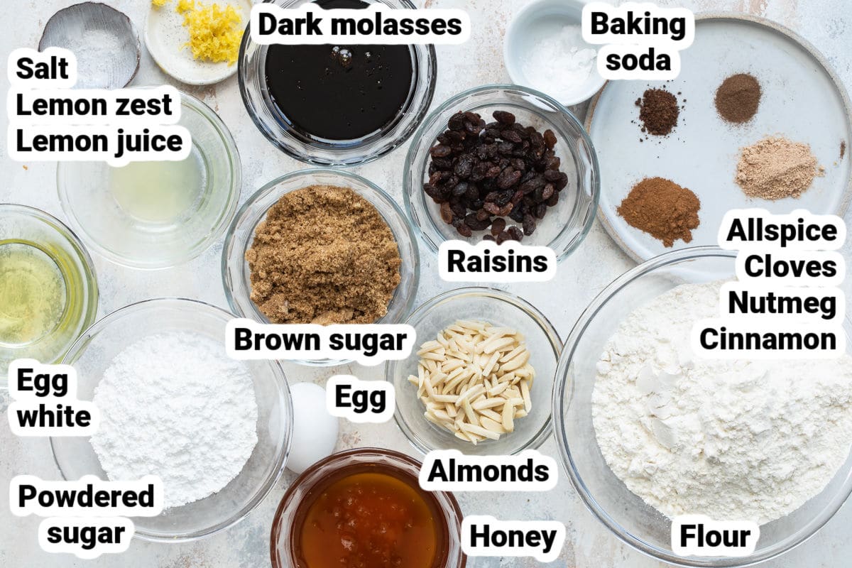 Labeled ingredients for Lebkuchen.
