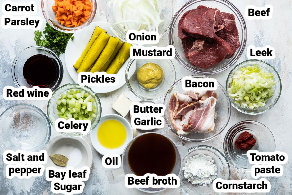 Labeled ingredients for rouladen.
