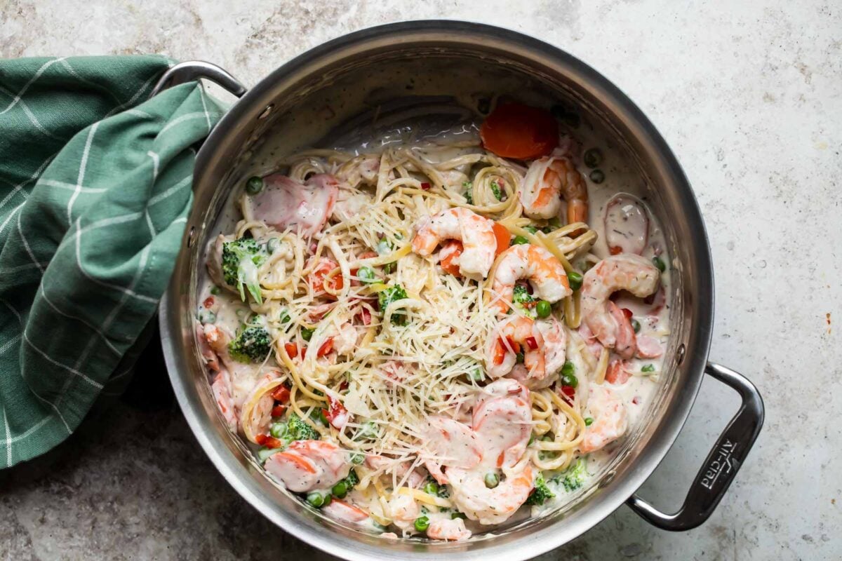 A pot of Shrimp Pasta Primavera.
