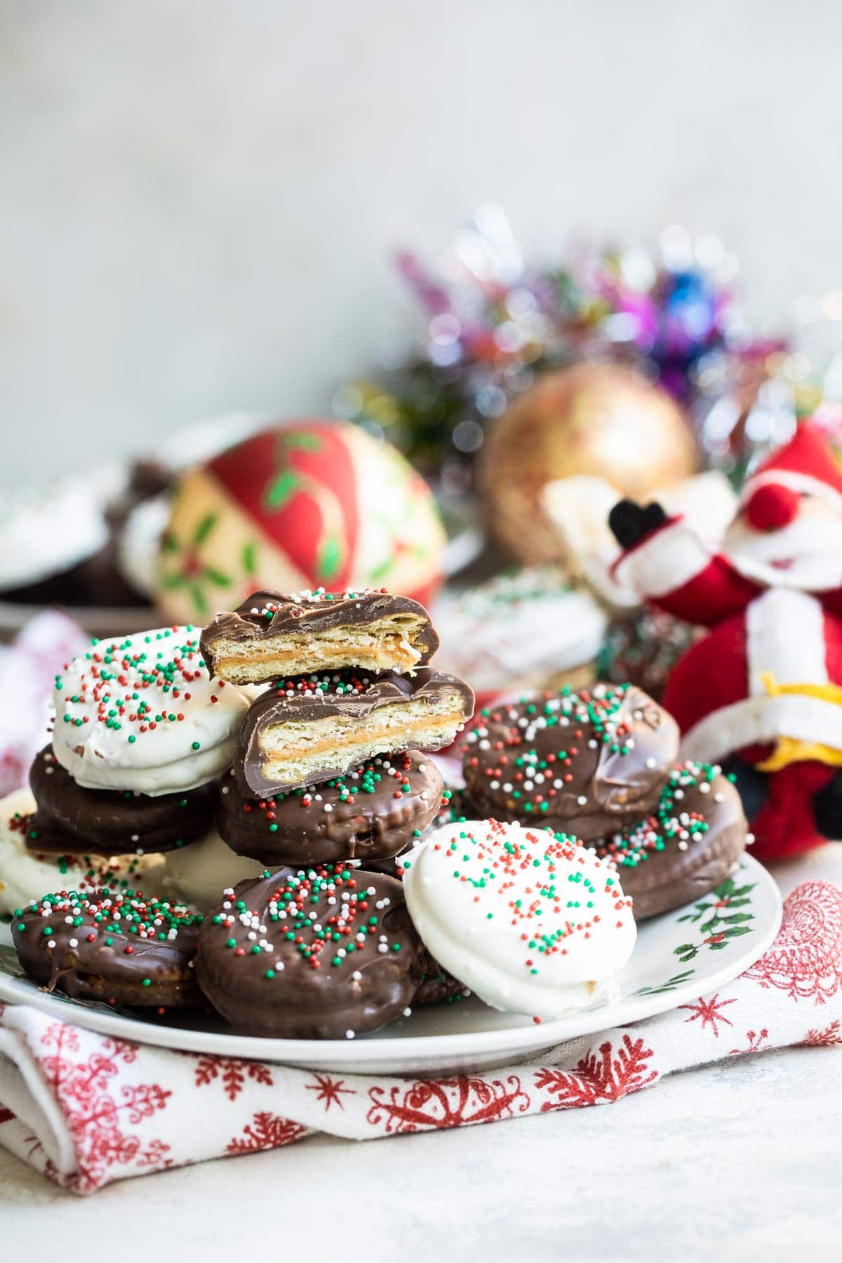 A pile of Ritz Cracker Cookies on a plate.