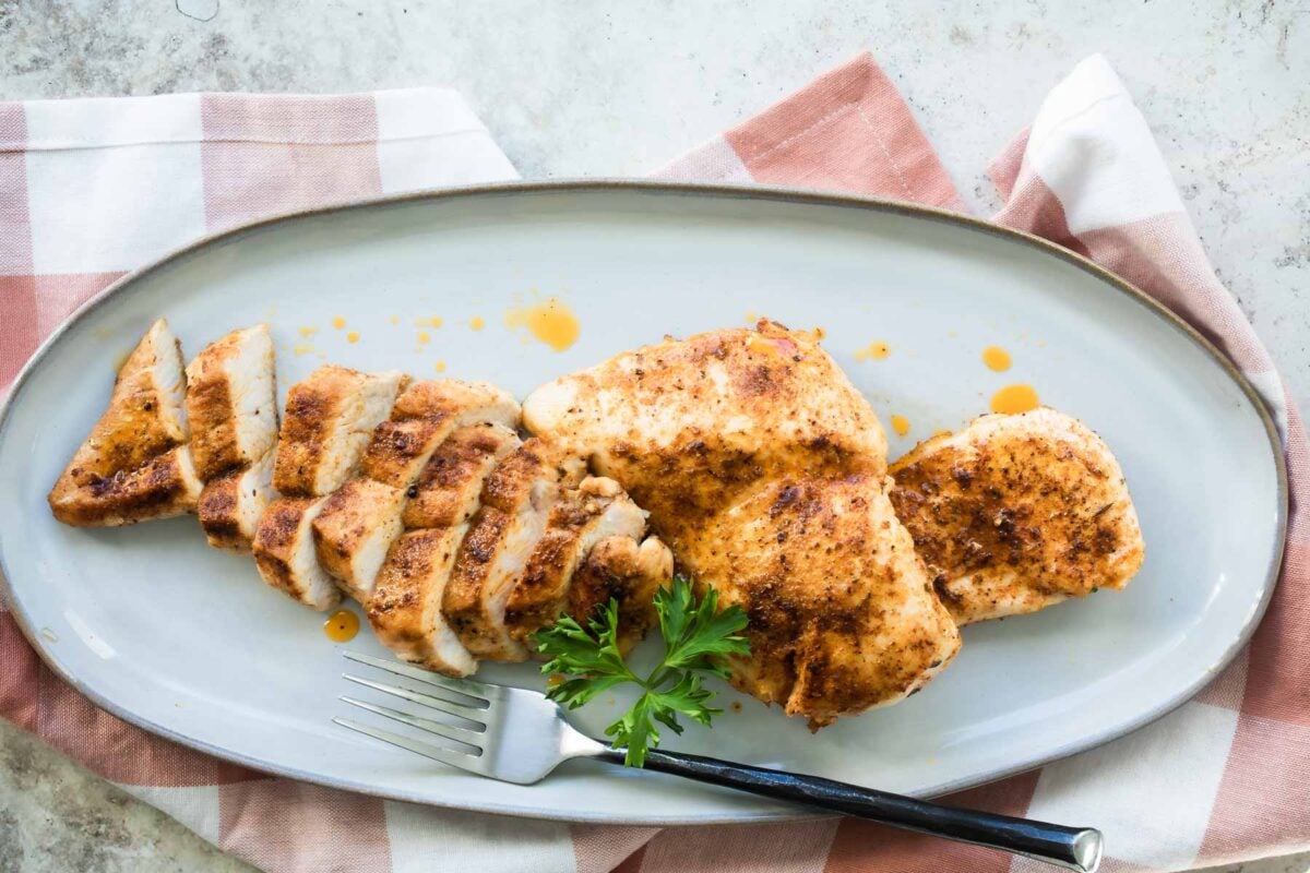 A platter of Cajun chicken.