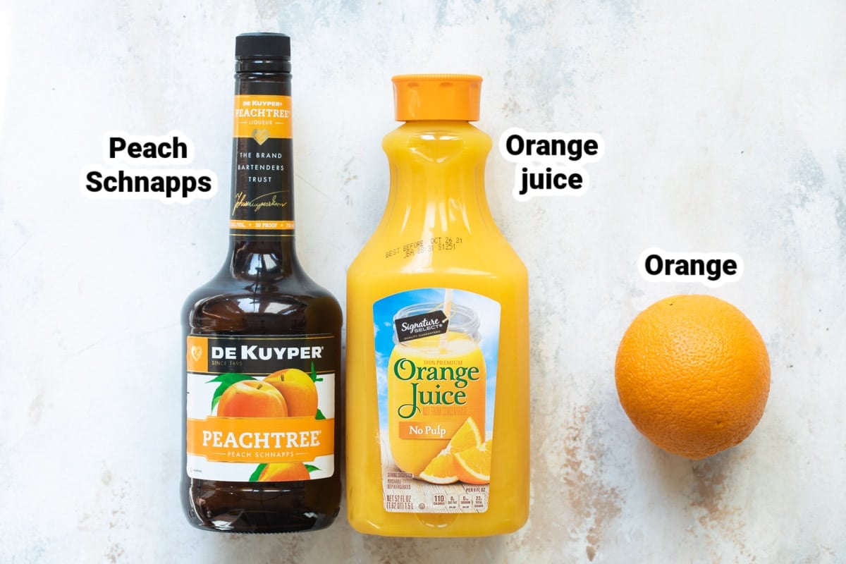 Labeled ingredients for a fuzzy navel.
