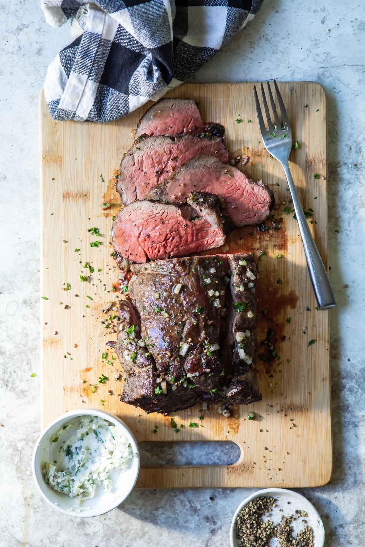 A sliced roast beef tenderloin.