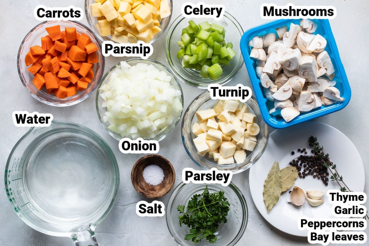 Labeled ingredients for vegetable stock.