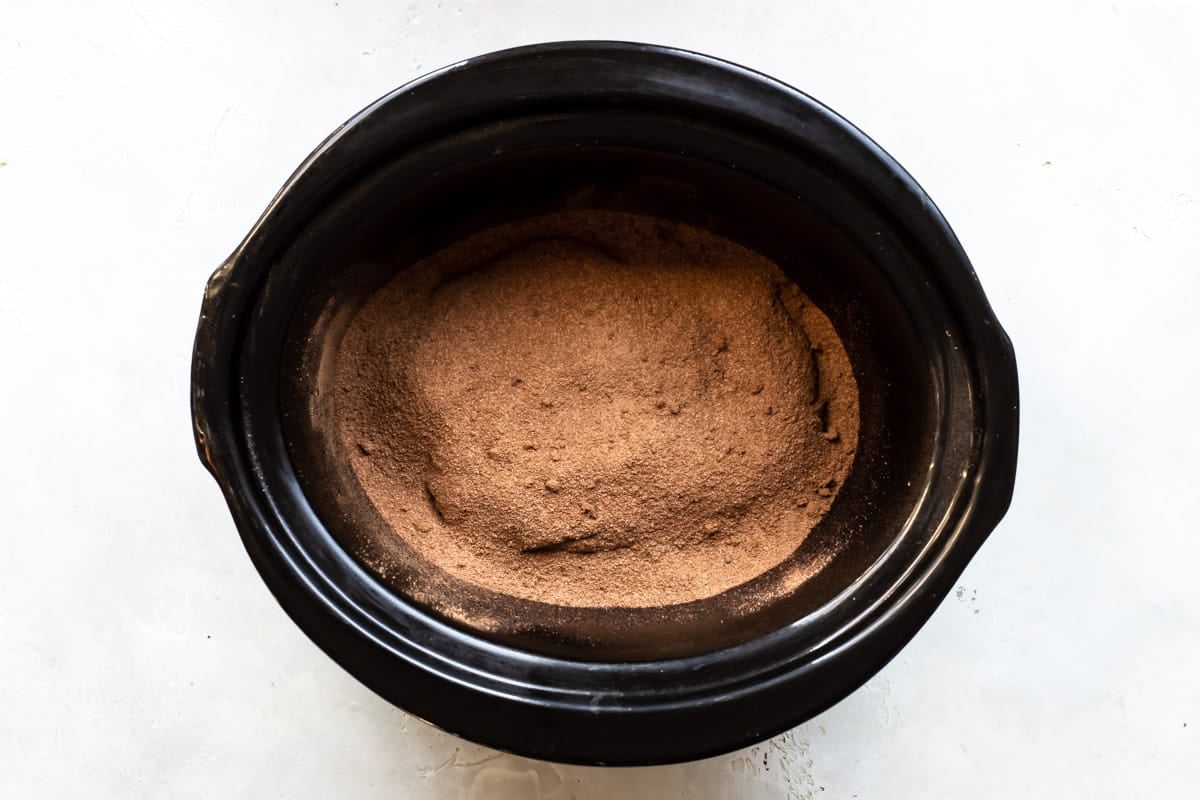 Making chocolate lava cake in a slow cooker.