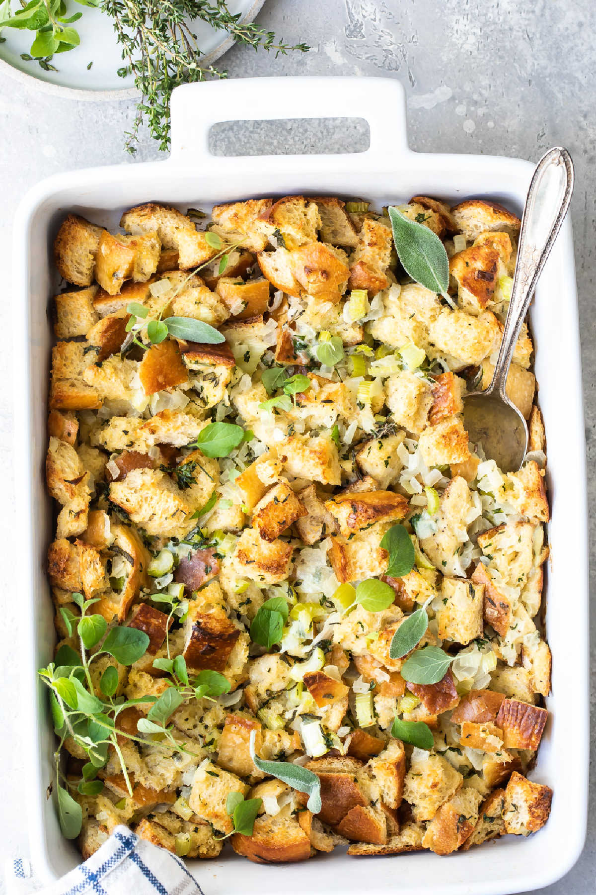 A baking dish full of classic bread stuffing.