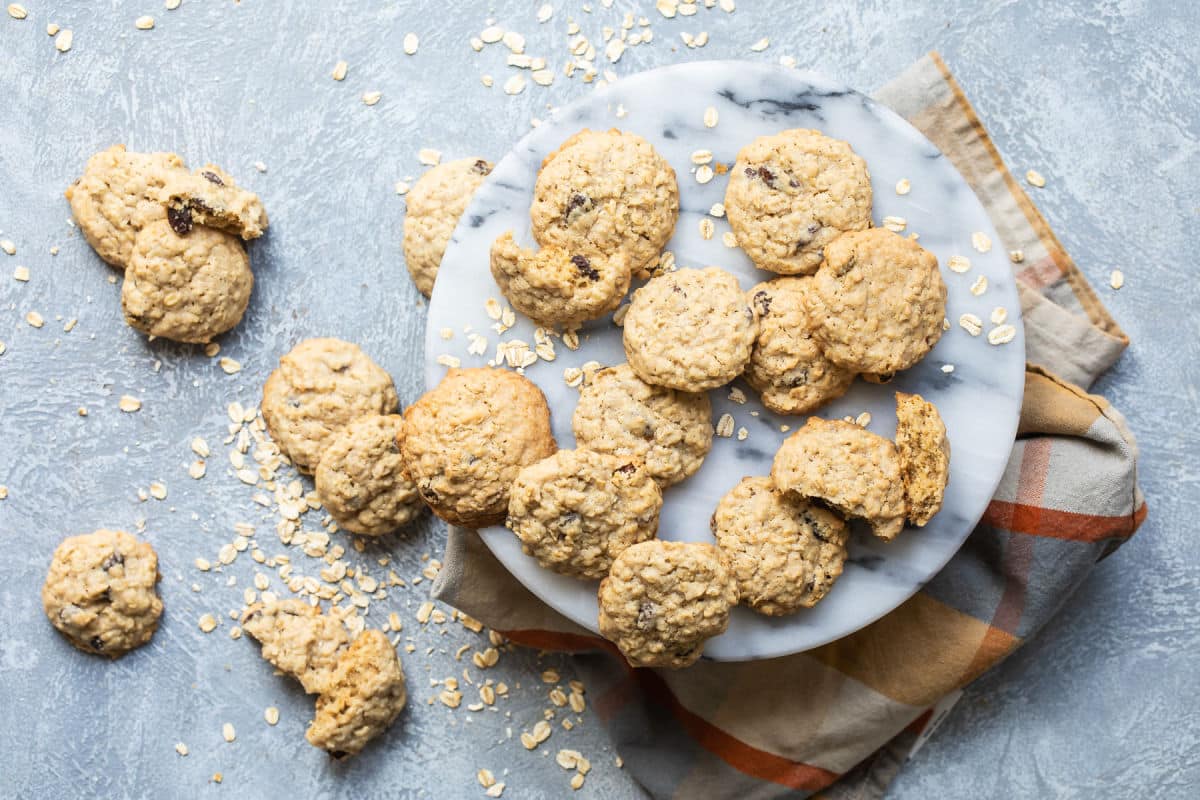 A platter of oatmeal raisin cookies.