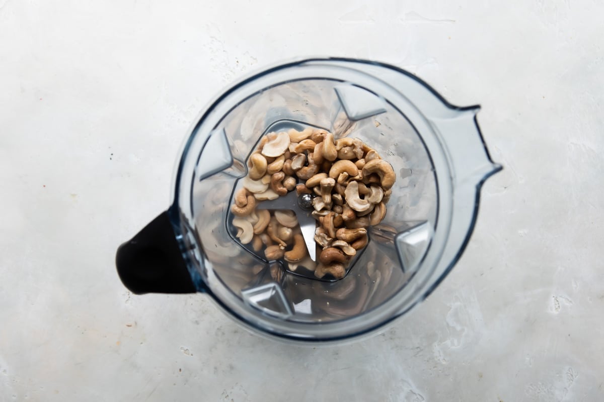 Cashews in a blender.
