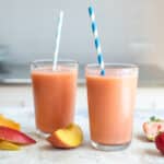 2 glasses with Caribbean Passion Smoothie in them.