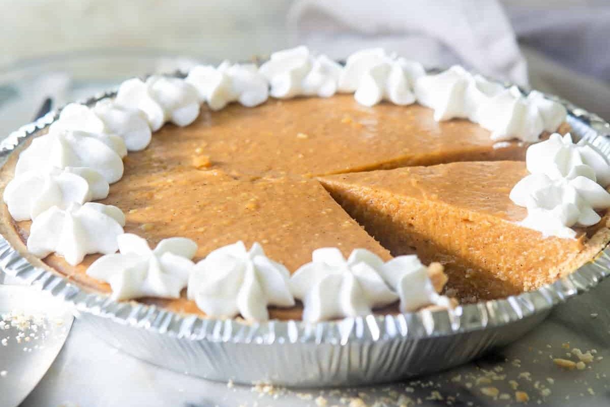 A no-bake pumpkin pie.