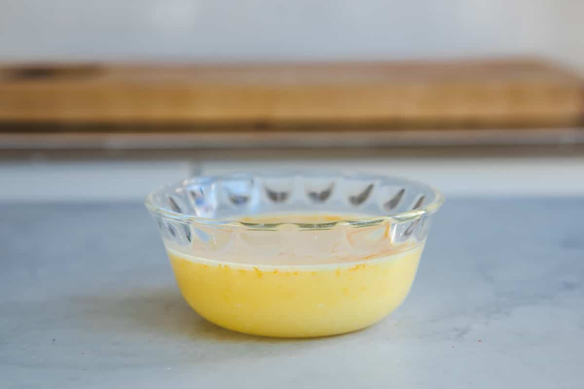 Glaze to drizzle over orange cake.