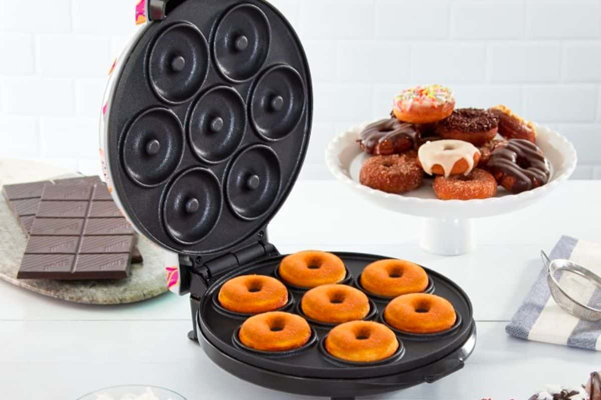 DASH Express Mini Donut Maker