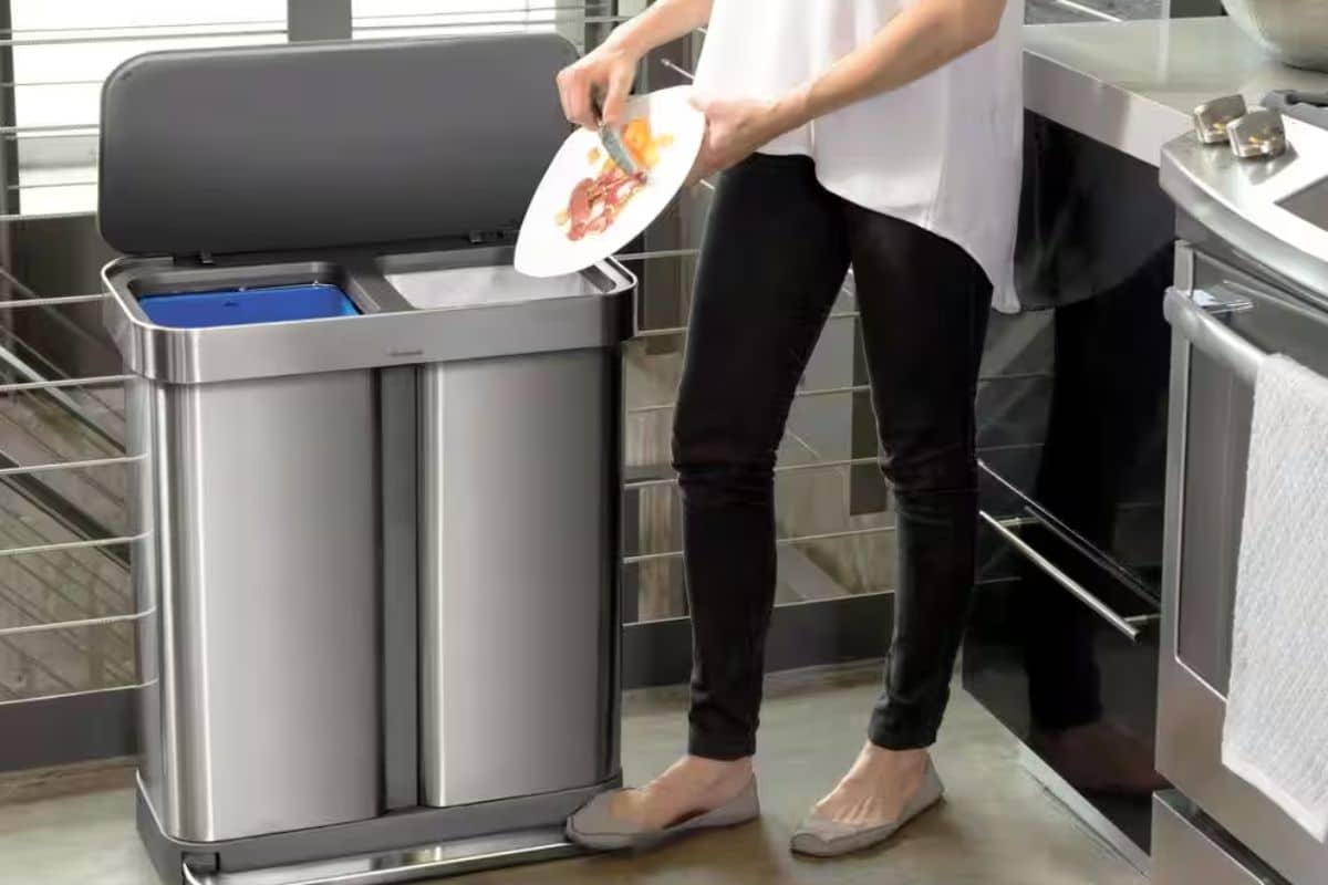 Best kitchen trash cans: Simplehuman 