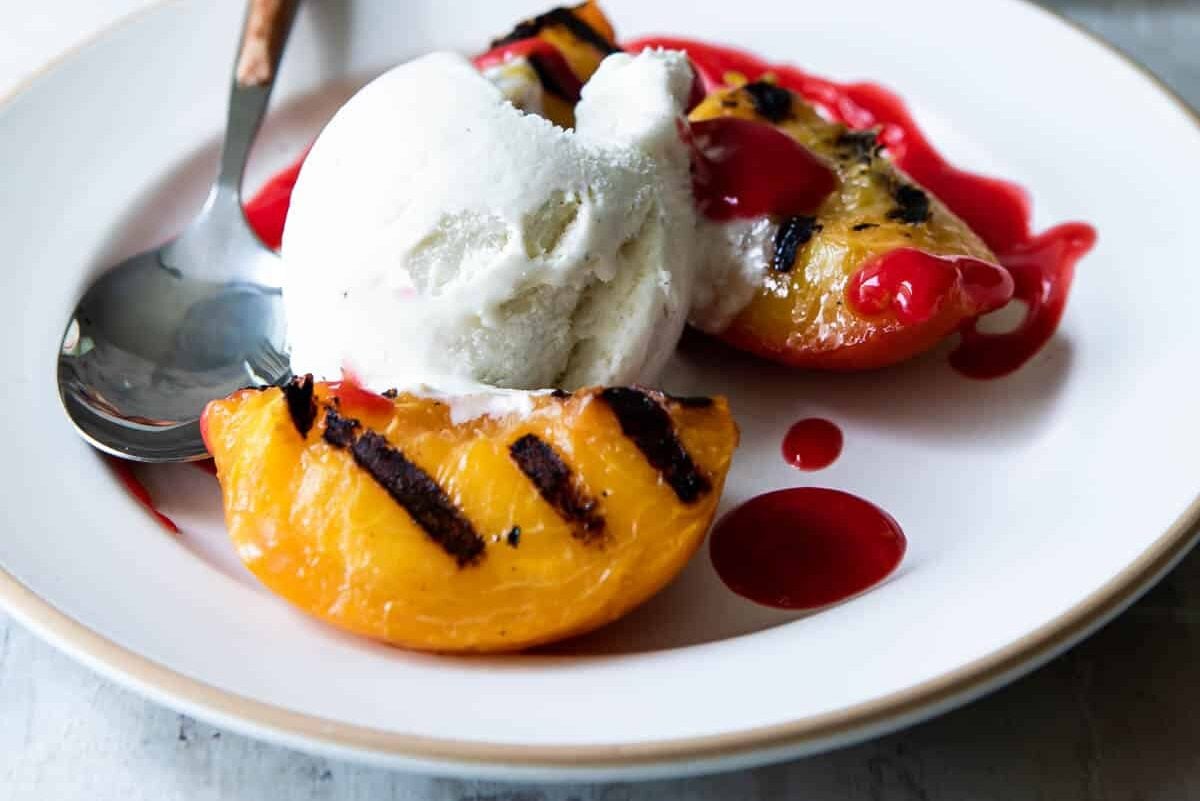 Plates of peach melba.