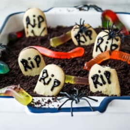 A dirt cake made in a cake pan.