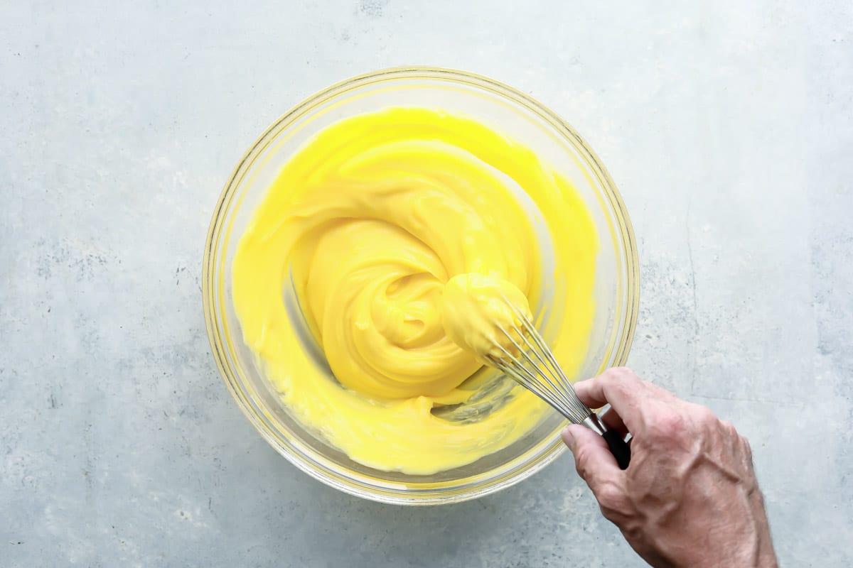 A bowl of pudding.