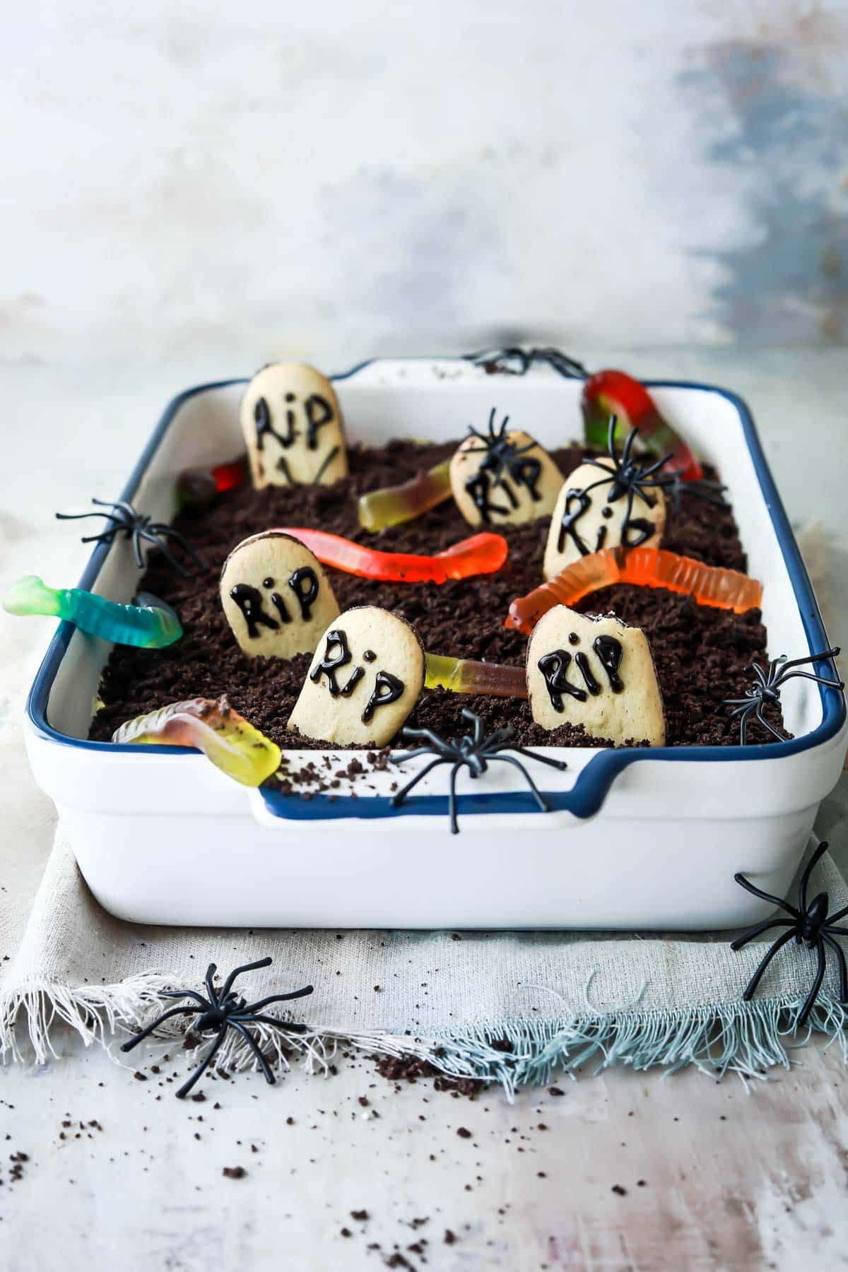 A dirt cake made in a cake pan.
