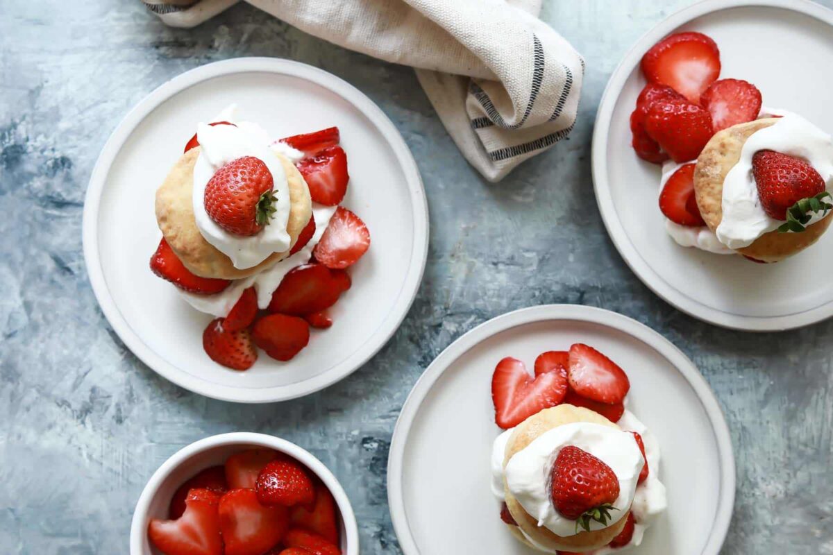 Plates of strawberry shortcake.