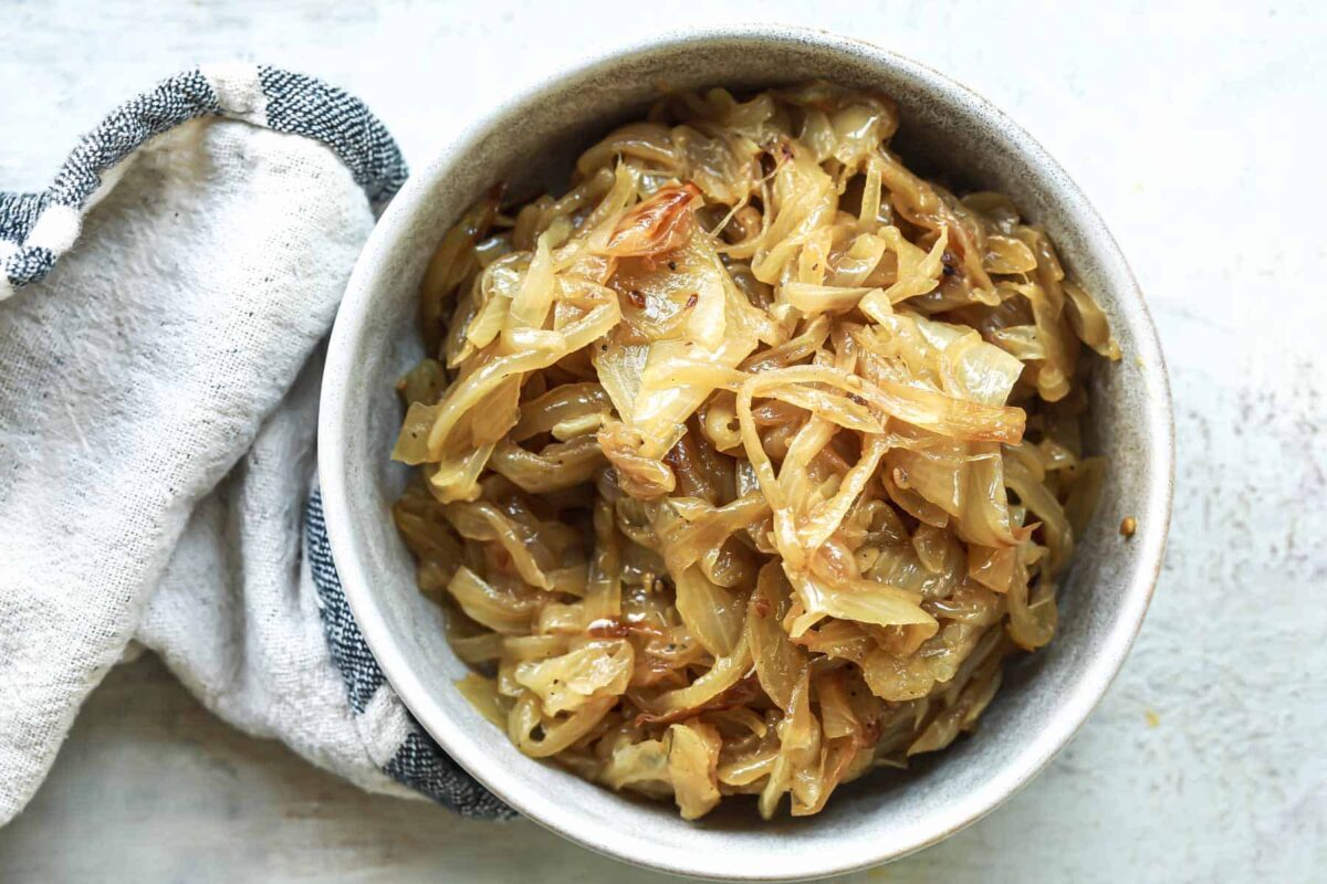 A bowl of caramelized onions.