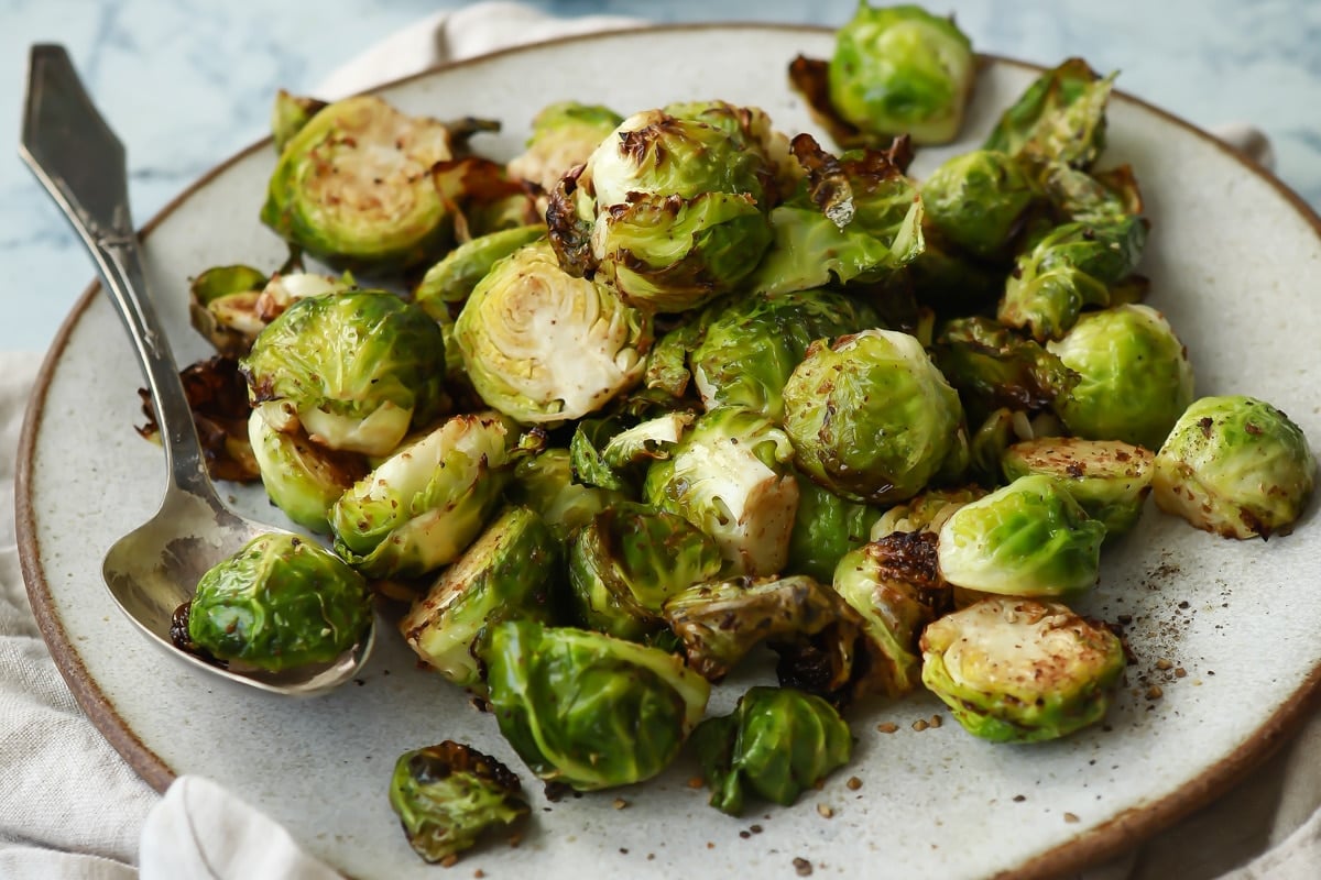 Air fryer Brussels sprouts on a plate.