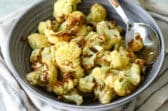 A bowl of air fryer cauliflower.