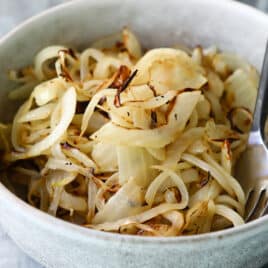 A bowl of air fryer onions.