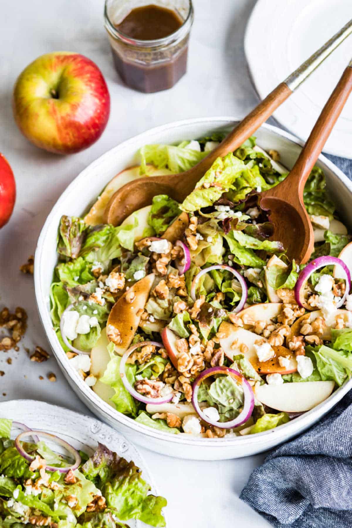 Apple Salad with Walnuts