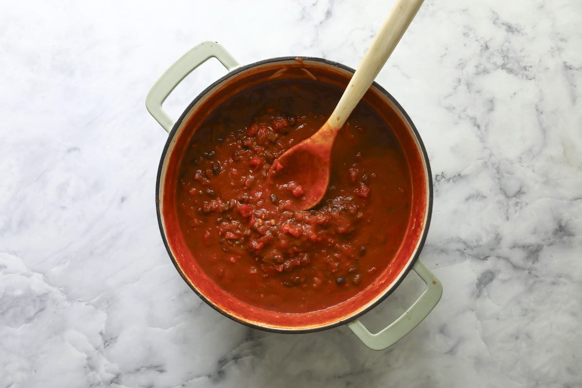 A pot of pumpkin chili.