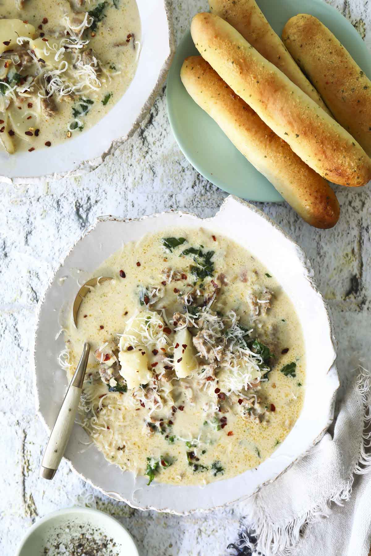 A bowl full of zuppa toscana.