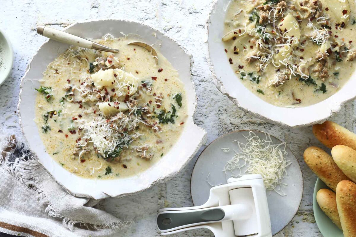 A bowl full of zuppa toscana.
